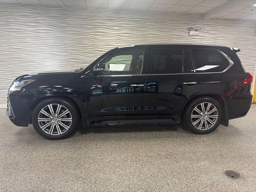 Black Onyx 2016 Lexus LX 570 Base