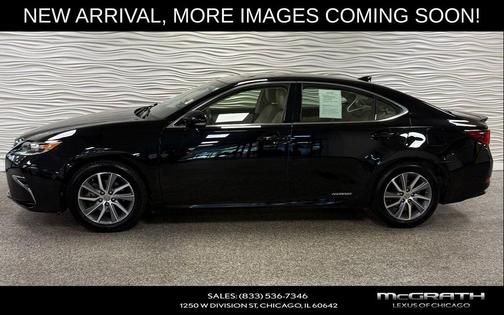 Obsidian 2017 Lexus ES 300h Base