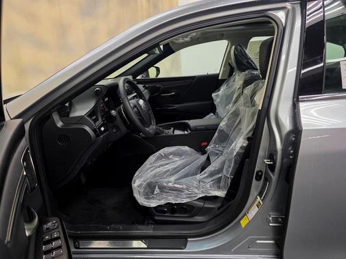 2025 Lexus ES 350 Luxury