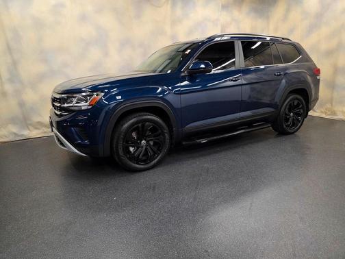 2022 Volkswagen Atlas 3.6L SE w/Technology