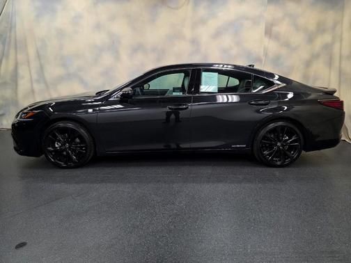 2022 Lexus ES 300h 300H F-SPORT