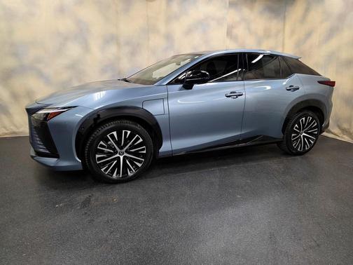 2023 Lexus RZ 450e Premium