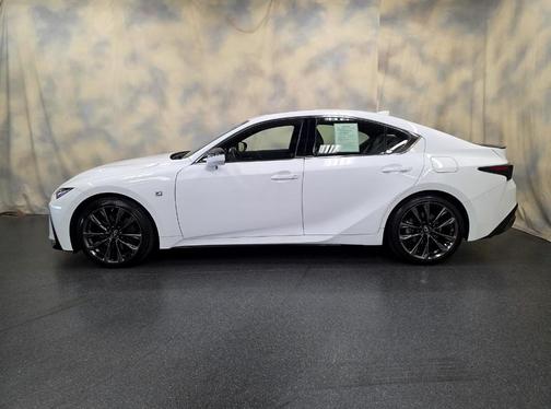 2022 Lexus IS 350 F Sport