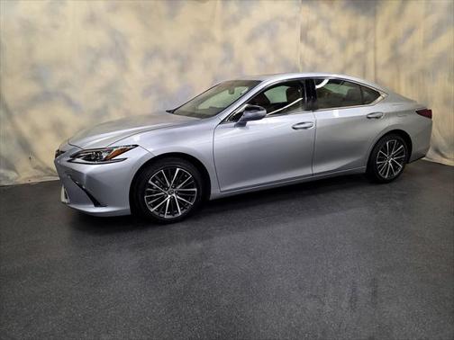 2022 Lexus ES 350 Base