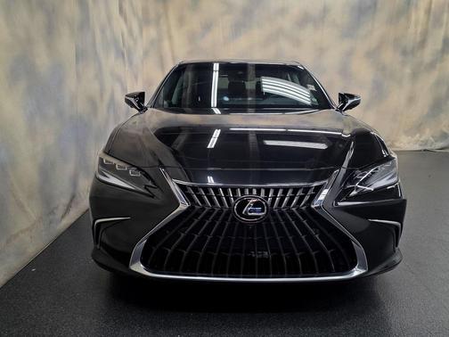 2022 Lexus ES 350 Ultra Luxury