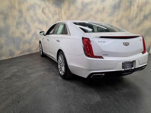 2018 Cadillac XTS Luxury