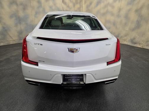 2018 Cadillac XTS Luxury