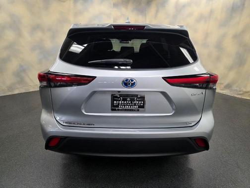 2020 Toyota Highlander Hybrid LE