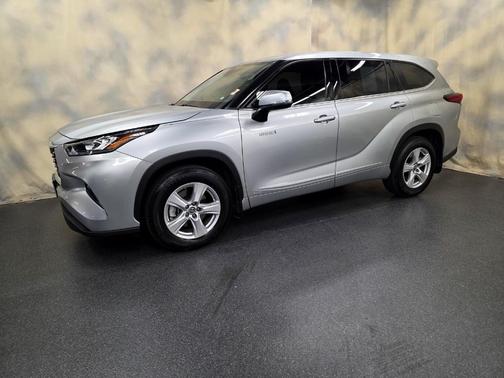 2020 Toyota Highlander Hybrid LE