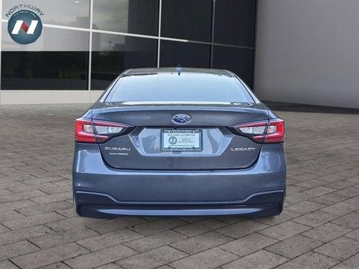 2023 Subaru Legacy 