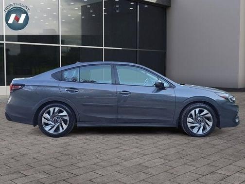 2023 Subaru Legacy 