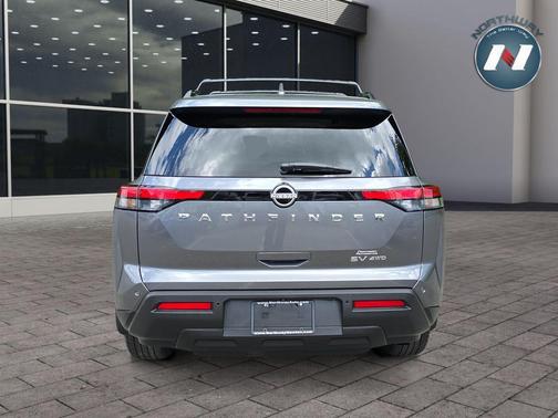 Gun Metallic 2022 Nissan Pathfinder SV 4WD