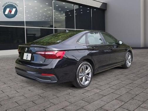 2023 Volkswagen Jetta 1.5T SE
