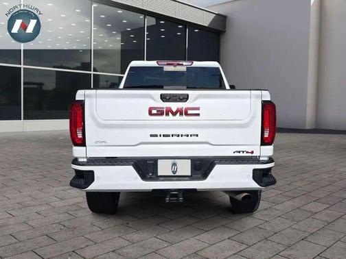 2022 GMC Sierra 3500 AT4