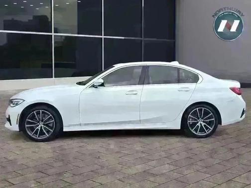 2021 BMW 330 xDrive