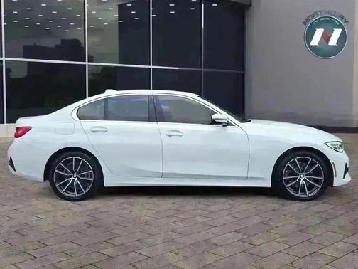 2021 BMW 330 xDrive
