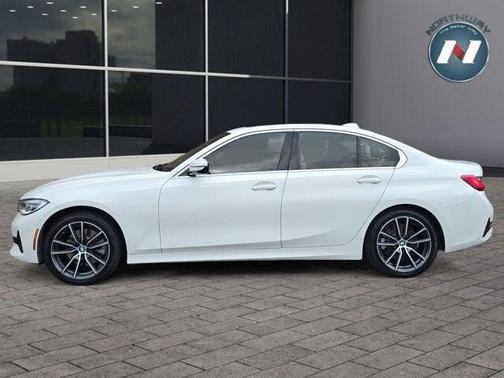 2021 BMW 330 i xDrive