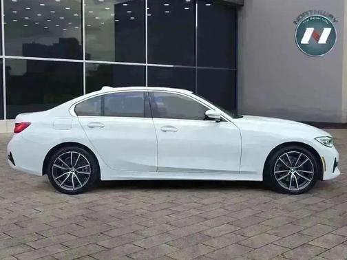 2021 BMW 330 xDrive