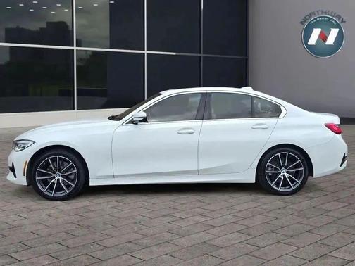 2021 BMW 330 xDrive
