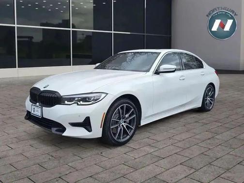 2021 BMW 330 xDrive