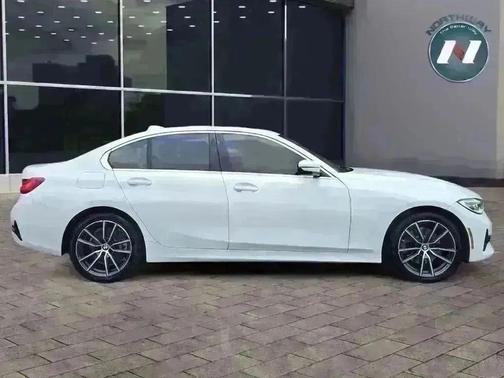 2021 BMW 330 xDrive
