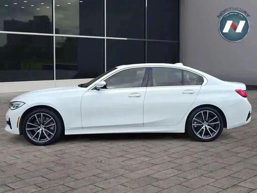 2021 BMW 330 xDrive