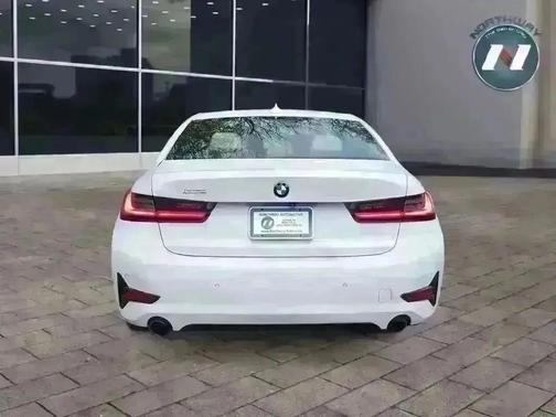 2021 BMW 330 xDrive