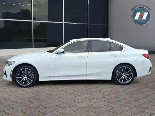 2021 BMW 330 xDrive