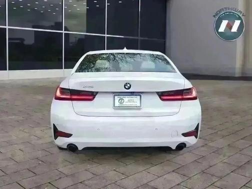 2021 BMW 330 xDrive