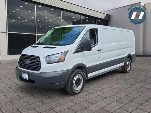 Oxford White 2018 Ford Transit-250 Base