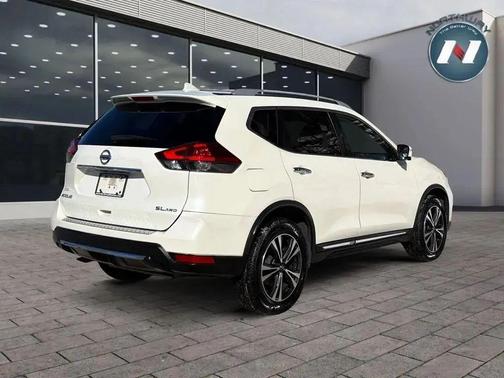 2018 Nissan Rogue SL