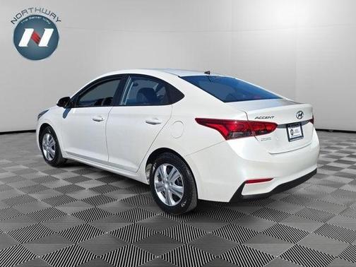 2020 Hyundai Accent SE