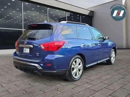 2019 Nissan Pathfinder SL