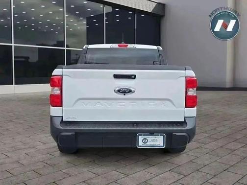 2022 Ford Maverick XL