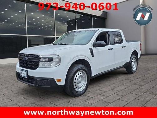 2022 Ford Maverick XL