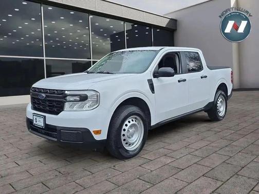 2022 Ford Maverick XL