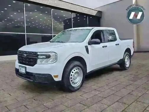 2022 Ford Maverick XL