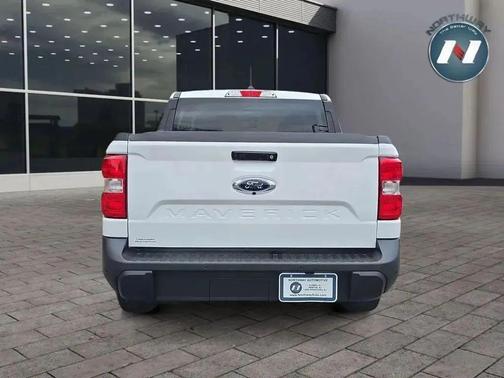 2022 Ford Maverick XL
