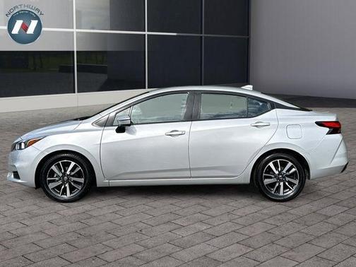 2021 Nissan Versa 1.6 SV