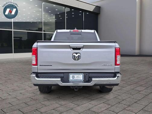 Billet Silver Metallic Clearcoat 2022 RAM 1500 Big Horn/Lone Star