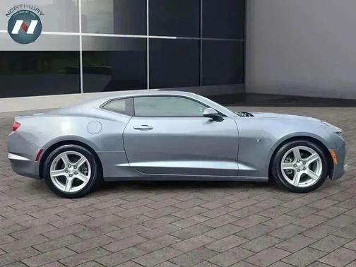 2022 Chevrolet Camaro 1LT