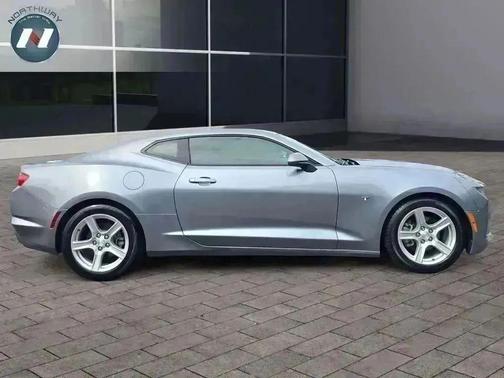 2022 Chevrolet Camaro 1LT