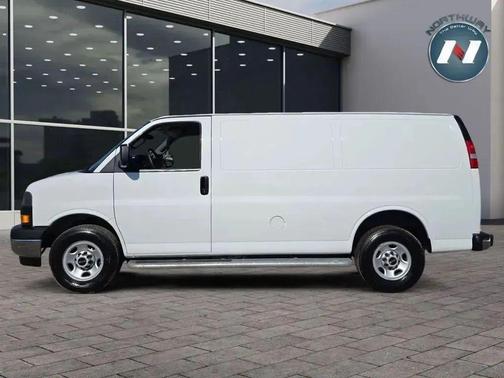 2024 GMC Savana 2500 Work Van