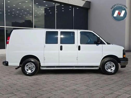 2024 GMC Savana 2500 Work Van