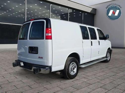2024 GMC Savana 2500 Work Van