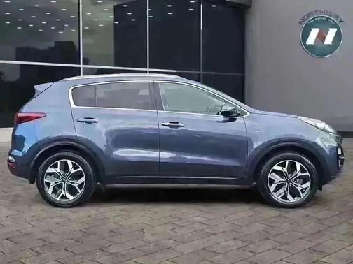 2020 Kia Sportage EX