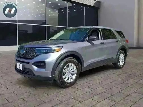 2020 Ford Explorer Base