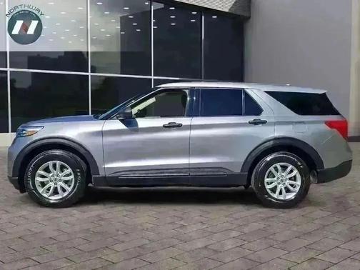 2020 Ford Explorer Base