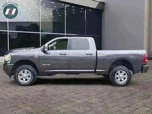 2024 RAM 2500 Laramie Crew Cab 4x4 6'4' Box