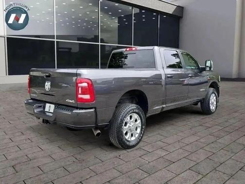 2024 RAM 2500 Laramie Crew Cab 4x4 6'4' Box